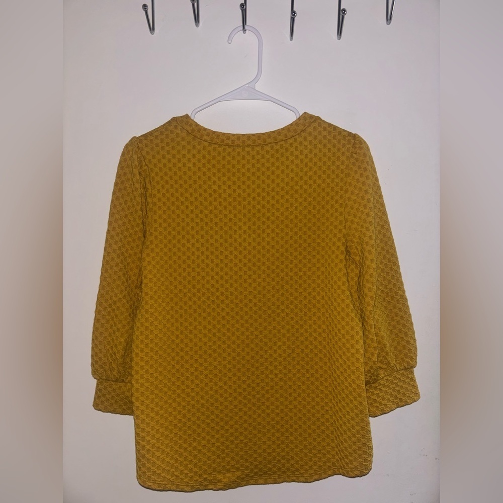 Adrianna Papell Mustard Blouse Size S HONEYCOMB KNIT 3/4 SLEEVE TOP - Picture 8 of 12